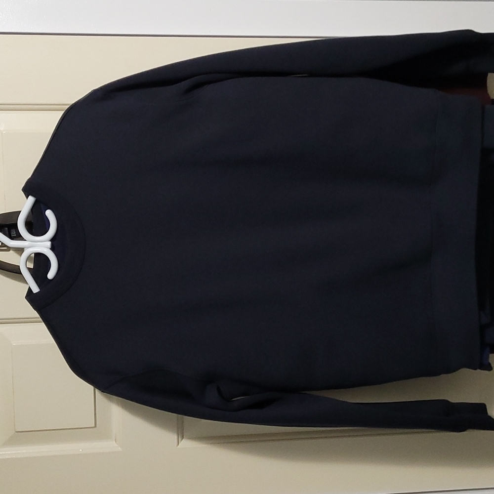 Sweatshirt - Picture 4 of 4